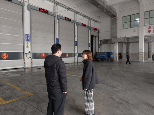 盯紧垃圾治理 守护市民宜居生活