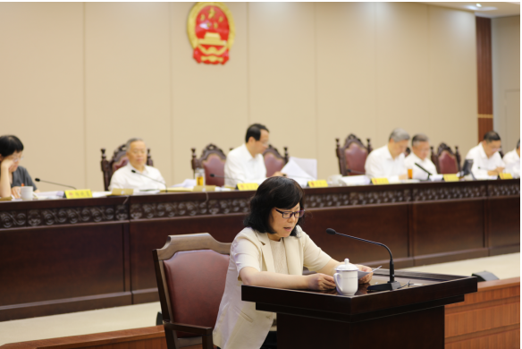扬州市审计局向市人大常委会作2025年度市级预算执行审计工作报告